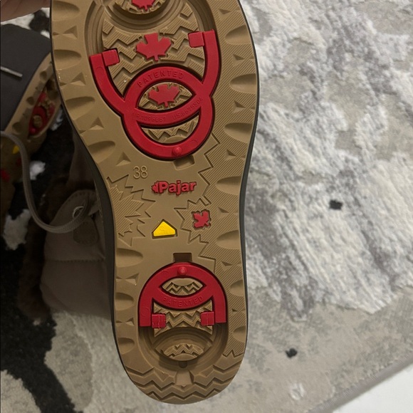 Pajar Women's Taupe Winter Boots - Picture 7 of 7